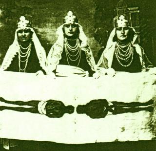 Immagine allegata alla scheda. Per averne una descrizione leggere i dettagli più in basso.